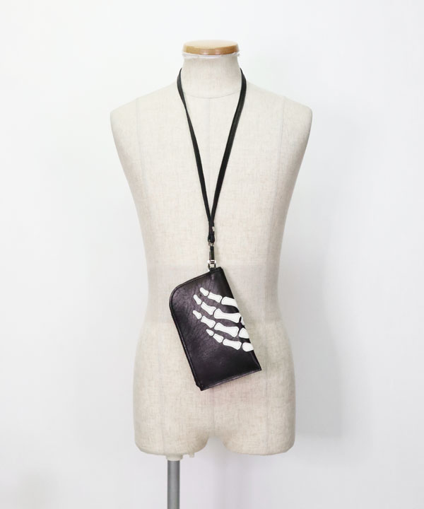 KAPITAL キャピタル レザーTHUMBS UP BONE HAND ZIP ネックBAG